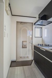 ＣＯＺＹ　ＡＬＬＥＹ　Ｃ 203号-5