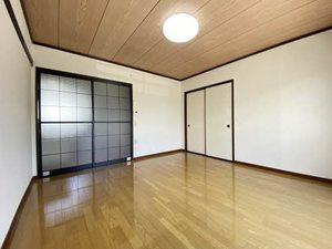 ホワイトパレス青葉A 203号-3
