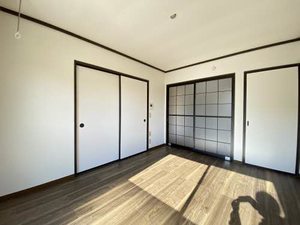 α－サンライズ 203号-3