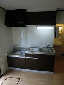 コートビレッジ泉 102号-2