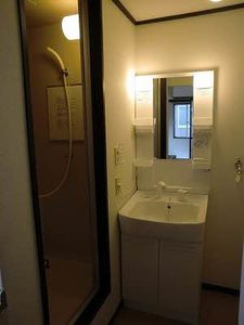 コートビレッジ泉 102号-3