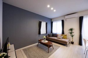 プリヴァートハイツC 102号-1