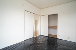 グリーンヒルズ鶴ヶ丘B 202号-3