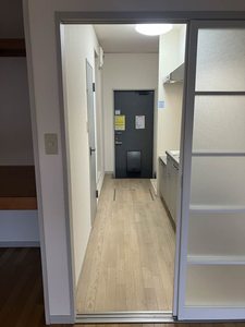 ヴィラ・アズール 102号-9