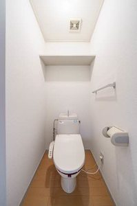 ヴィラ・アズール 202号-9