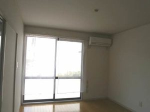 パストラル上杉 102号-2