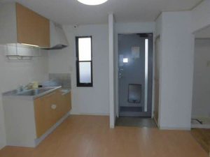 フローラハウス 201号-3