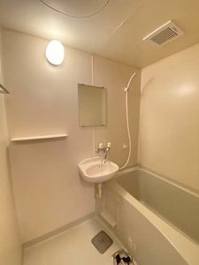 イーストパレスＡ 202号-5