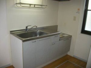 ウエストヴィラ栗生 102号-3