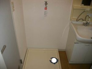 ウエストヴィラ栗生 102号-6