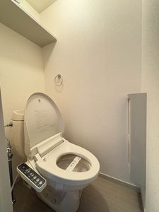 ファミーユ泉 203号-6