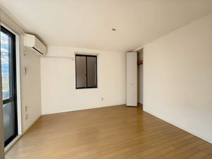 カーサ・ルミエールＢ 102号-2