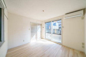 コートヴィレッジ原町 102号-2