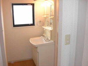 サニーコート参番館 202号-8