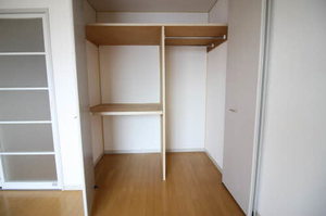 ジュネス山の寺Ⅱ 202号-5