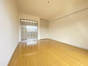 ハイツサークルエイト 206号-3