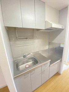 ハイツサークルエイト 206号-4