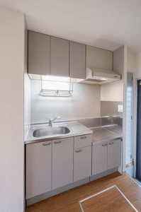 シティ西勝山 102号-4