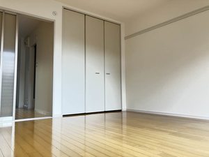 シティ西勝山 103号-2