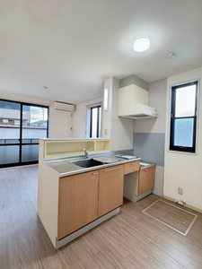 ハイブリッジコートⅡ 103号-2