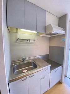 Ｋａｌｍｉａ　Ｐａｌａｃｅ　Ａ 203号-4