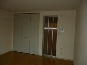 Kalmia Palace B 101号-5