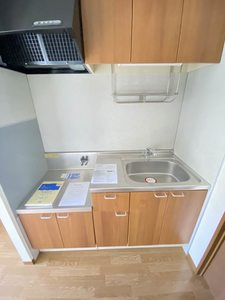 ヴィラ・ルネサンス 202号-6