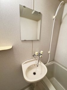 ヴィラ・ルネサンス 205号-7