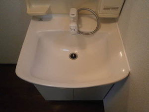 フォーレス愛子 101号-7