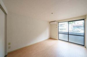 モンテヴェール本町 102号-2