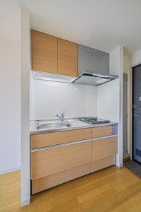 ファミーユサシン 203号-4