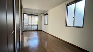 ヴィレッジ中河原 102号-3