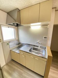 グリーンハイツ小松島 206号-4