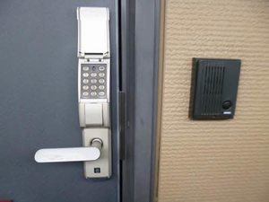 シャーメゾン水の森 202号-2