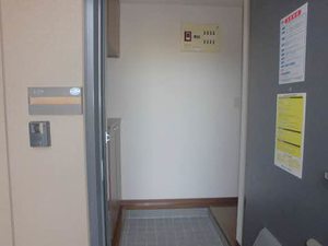 フレサ二番館 102号-3