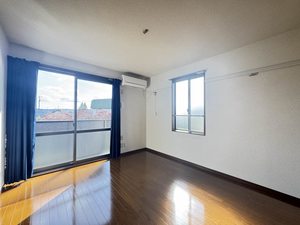 フレサ二番館 201号-2