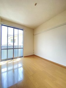 シャーメゾンフレアＢ 201号-3