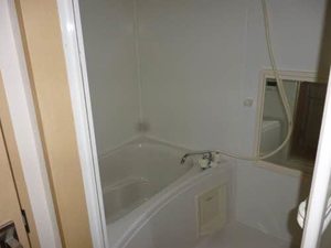 グランドワール・スズキ 201号-4