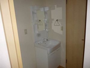 グランドワール・スズキ 201号-6