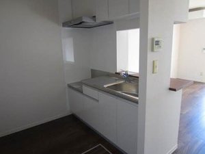 プレジール弐番館 102号-8