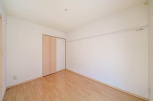 ラフィーネ中山 101号-13