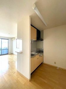 セゾン・メルベイユ 201号-3