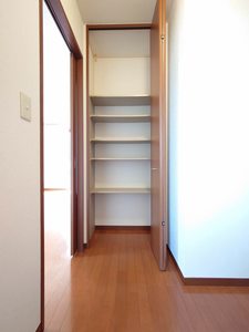 ハウス・パディＦ 102号-12