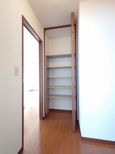 ハウス・パディＦ 202号-12