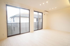 グランシャリオ・成田203-2