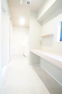 グランシャリオ・成田 203号-10