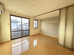 セブンフォレストＹ．Ｔ． 201号-3