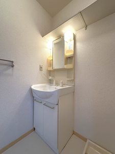 セブンフォレストＹ．Ｔ． 201号-7