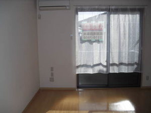 シャーメゾン上野 202号-6