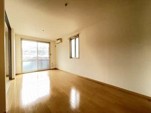 シャーメゾン泉沢 103号-3